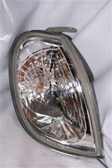 FAROL DEL DER KIA CARENS 00