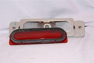 FAROL VALIJA KIA AVELLA (HATCH)