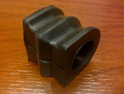 BUJE B/ESTAB DEL NISSAN FRONTIER-NAVARA(32mm) GSP