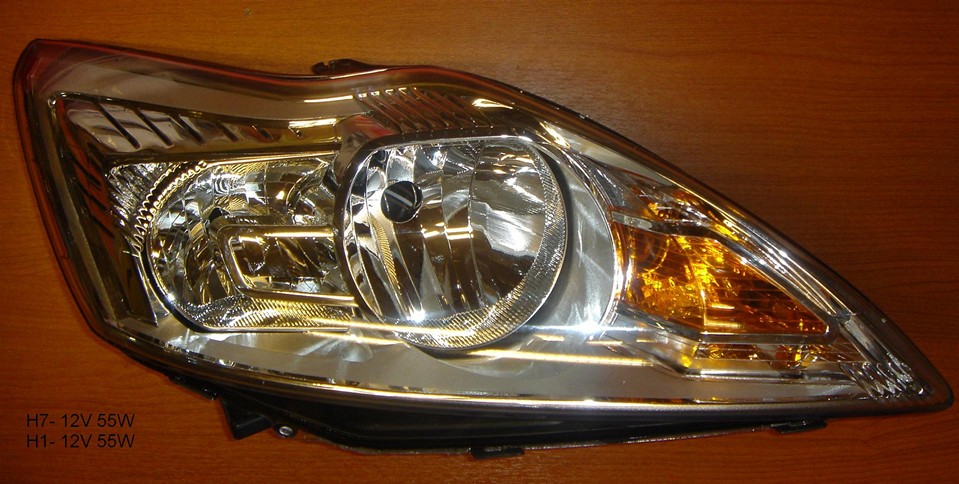 SEMIOPTICA DER FORD FOCUS 10 DEPO