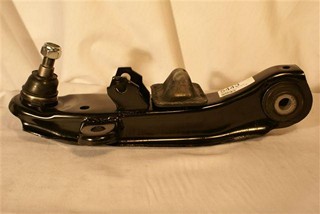 BASTIDOR INF DER HYUNDAI H100-L300 93 C/ROTULA AYD