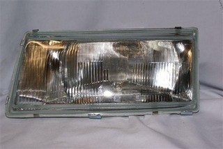 SEMIOPTICA IZQ VW SANTANA 92 (B)