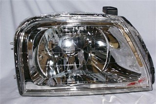 SEMIOPTICA DER MITSUBISHI STRADA 02 DEPO