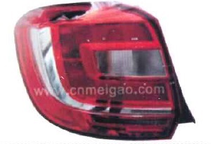 FAROL TRA IZQ RENAULT SANDERO 14