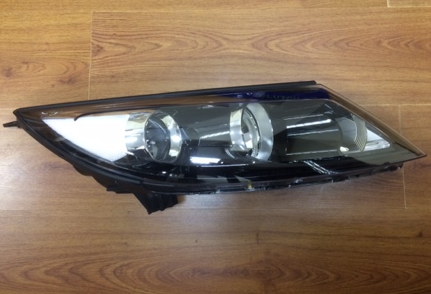 SEMIOPTICA DER KIA SPORTAGE 15 CON LED DEPO