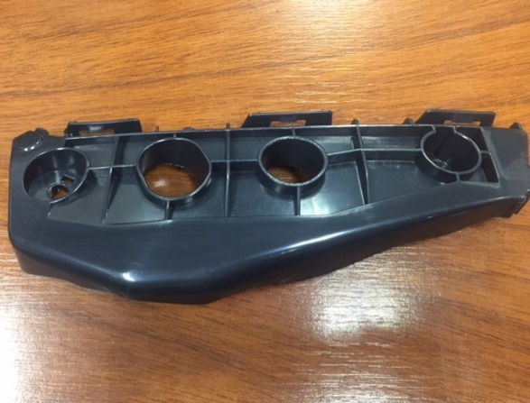 SOPORTE PARAG DEL IZQ TOYOTA COROLLA 08