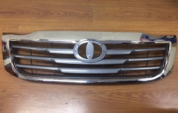 CARETA TOYOTA HILUX 2012-2015 (4WD) (CROMADA)
