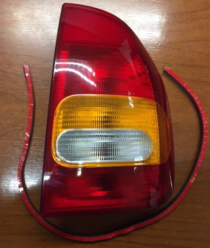 FAROL TRA DER GM CORSA 97 SEDAN WUHUA