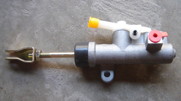 BOMBA EMBRAGUE GEELY CK1-CK2