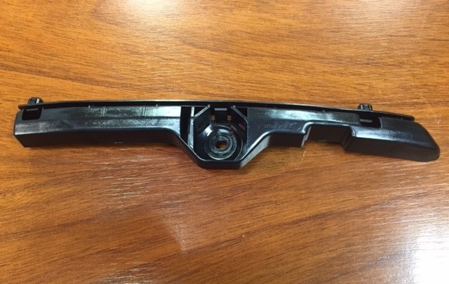 SOPORTE PARAG DEL DER TOYOTA VIGO 2004-2011 (PLAS)