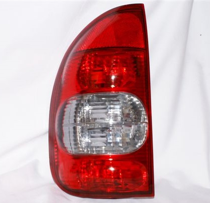 FAROL TRA IZQ GM CORSA 01 (5 P-P/UP-WAGON)