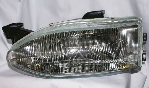 SEMIOPTICA IZQ FIAT PALIO 96-00