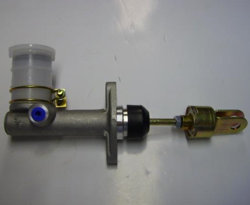 BOMBA EMBRAGUE MITSUBISHI L200 90