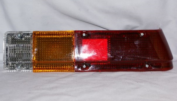 FAROL PARAG TRA IZQ NISSAN 720 80