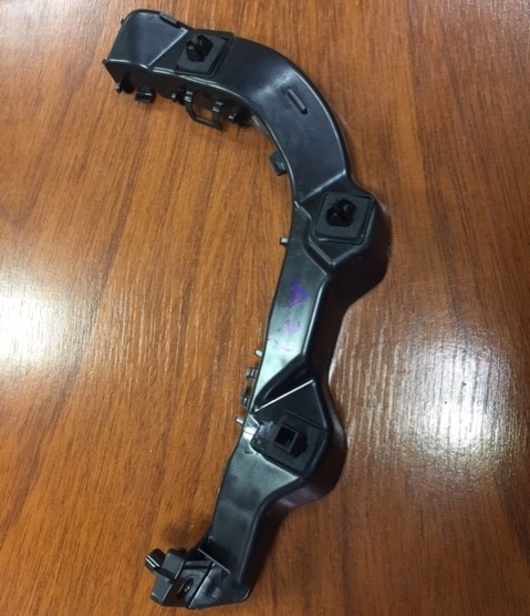 SOPORTE PARAG TRA DER SUZUKI SWIFT 11 (LATERAL)