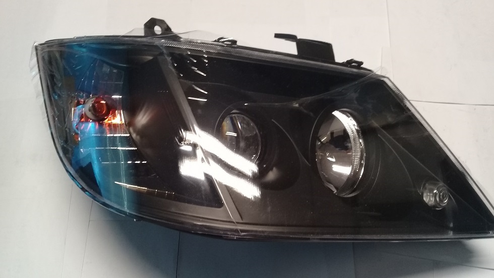 SEMIOPTICA DER CHERY YOYO