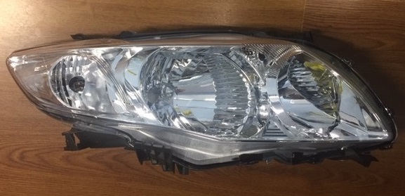 SEMIOPTICA DER TOYOTA COROLLA 08 DEPO